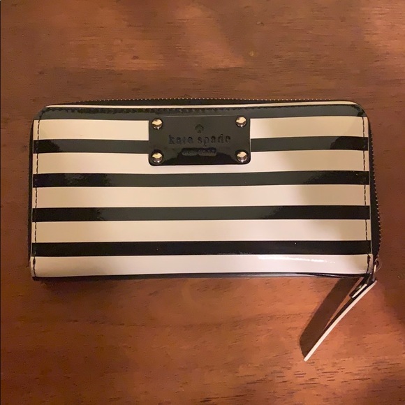 kate spade Handbags - Kate Spade Wallet
